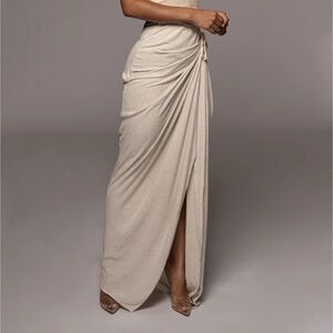 JLUX  LABEL  Mauve Skirt